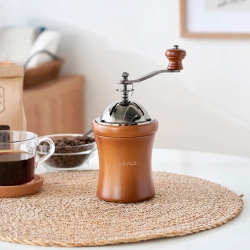 Hario Dome Kaffekvarn Manuell Träd/stål