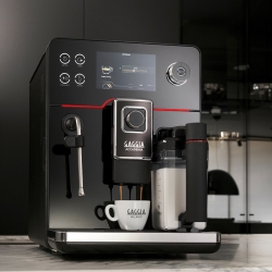 Gaggia Accademia Espressomaskin Inkl. Mjölkkanna & 4kg Rigtig Kaffe