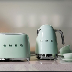 Smeg KLF04PGEU Vattenkokare m. Temperatur 1,7L Pastelgrön