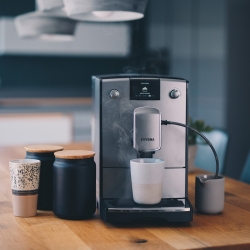 Nivona NICR 695 Titan Espressomaskin Inkl. 4,2kg Rigtig Kaffe