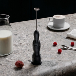 Alessi Pulcina Mjölkskummare Svart