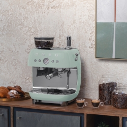 Smeg EGF03PGEU manuell espressomaskin inkl. kvarn pastellgrön