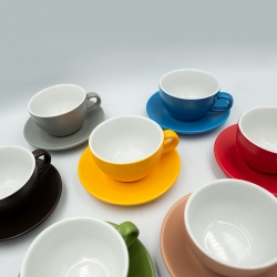 Club House Tulipano Latte med Underkopp Matt Grön 30 cl 1 St