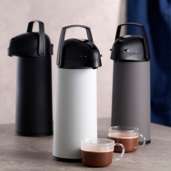 DAY Useful Everyday Termokanna med pump 1,9 L Svart