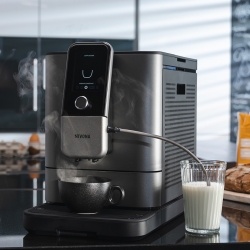 Nivona NIVO 8103 Titanium Espressomaskin Inkl. Avkalkning, Kalkfilter, Mjölkrens, Rengöringstabletter & 1kg Kaffe