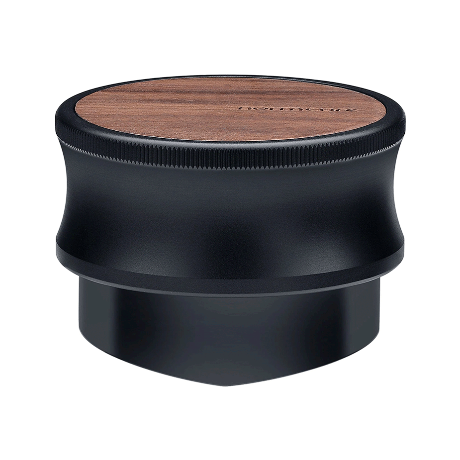 Normcore Coffee Gravity Leveling Tool med Titaniumbel&auml;ggning 58 mm Valn&ouml;t