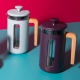 La Cafetière Pisa 8 Kop. Presskanna Lila Inkl. House of Barista Elektrisk Kaffekvarn & 400g Rigtig Kaffe