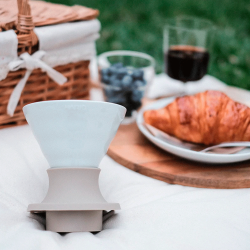 Hario V60 Immersion Switch Dripper Keramik 2 Koppar Jasmin Vit Inkl. 100 St Filter