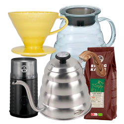 Hario Filterbryggningsset Inkl. V60 Dripper 2 Kop. Gul, Server 0,6 L, IKAPE Kittel 1,2 L, Kaffekvarn & 400g Rigtig Kaffe Organic