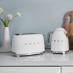 Smeg TSF01WHMEU Brödrost Matt Vit