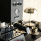 Gaggia Classic UP Espressomaskin i Stål inkl. Timemore Bricks Kvarn 01S & Mjölkkanna 0,35 L