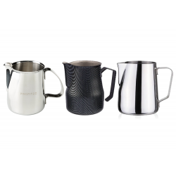Mjölkkannor och Pitchers